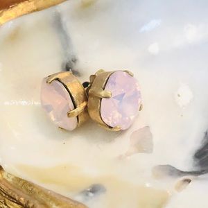 La Vie Parisienne stud earrings